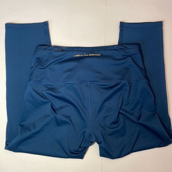 Altra blue crop running tights size S - Picture 3 of 9